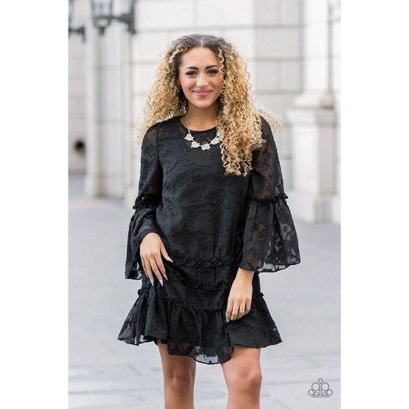 HEIRESS of Them All - White Necklace Earring Set - Picture 4 of 4